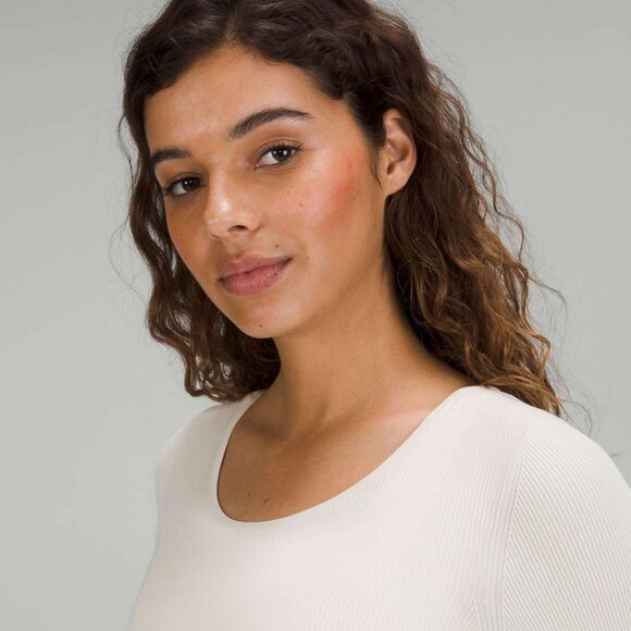 Lululemon Tight-Fit Long-Sleeve Knit Bodysuit BNWT! Size XS Bone - Picture 6 of 10